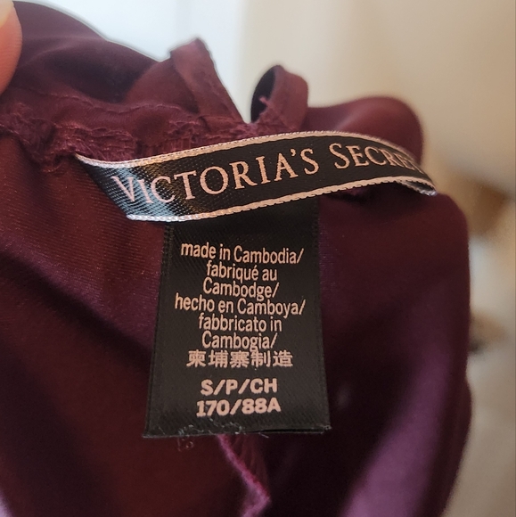 VICTORIA'S SECRET Burgandy Core Satin Side Tie Romper Size Small Lace - Picture 7 of 8